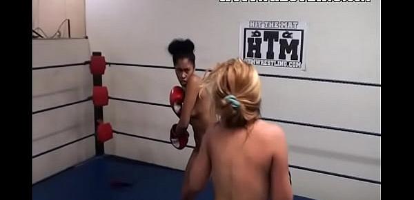  Sexy Female Boxing, black girl vs white girl